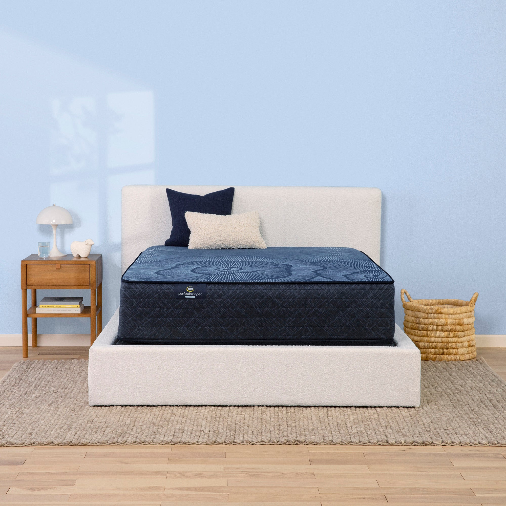 Perfect Sleeper Shorepoint 14" Hybrid Firm Mattress Low Profile Set