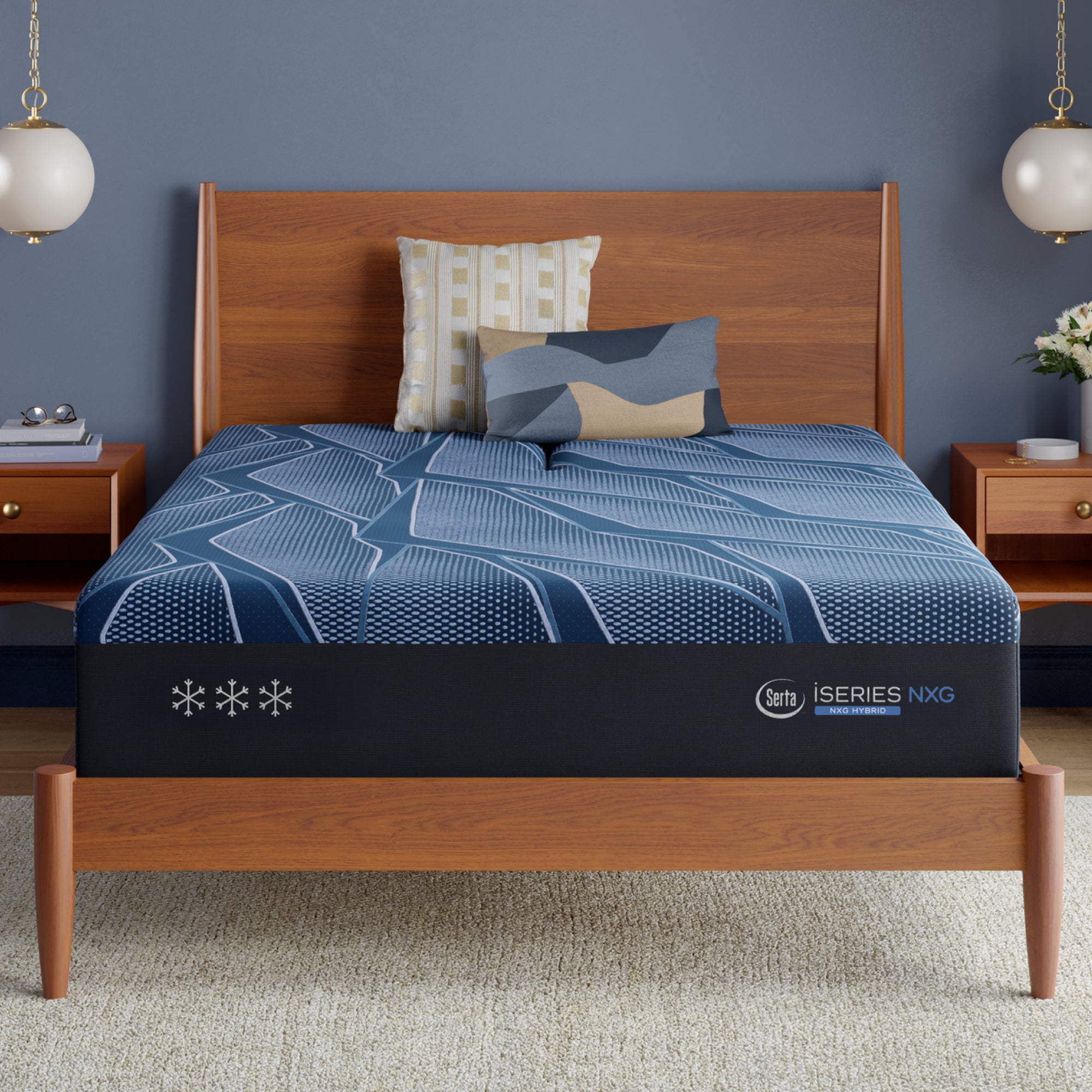 iSeries NXG 4500 13.5" Hybrid Plush Mattress